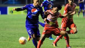 Liga Nacional brindará en los próximos días la fecha y hora para el juego Vida-Motagua que fue suspendido en la fecha 13. Foto DIEZ