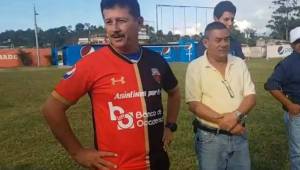 Mauro Reyes luciendo los colores del Deportes Savio.
