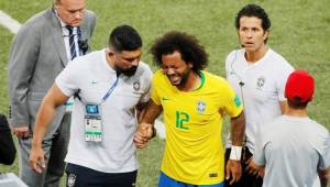 Momentos cuando Marcelo abandonaba el estadio llorando tras la lesión en la espalda. Foto cortesía