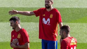 Gerard Piqué podría salir de la selección de España debido a la división que genera su presencia.