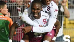 Rubilio Castilló celebró su tercera diana en Costa Rica con los morados del Saprissa.