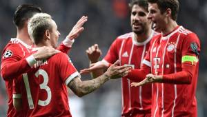 Bayern Munich visó pasaporte a cuartos de Champions League y este viernes conocerá a su rival. Fotos AFP