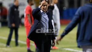 El entrenador de la Selección de Honduras, Jorge Jiménez, valoró muy bien el trabajo de los jugadores frente a Panamá. Foto Ronal Aceituno