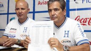 El entrenador de Honduras, Jorge Luis Pinto, tiene una complicada tarea en junio ya que le toca visitar a México y Panamá por las eliminatorias de Concacaf.