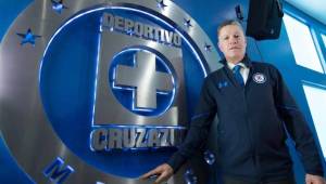 El director deportivo del Cruz Azul, Ricardo Pelaez, renunció tras el fichaje del nuevo entrenador, Ricardo Dante Siboldi. Foto cortesía