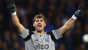 Iker Casillas podría jugar en la Premier League si el fichaje se concreta en los próximos días.