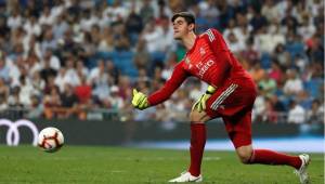 Courtois recibió un gol en su debut con el Real Madrid, pero fue desde el punto penal.