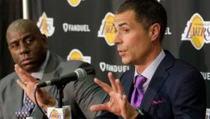 Magic Johnson cuenta en una entrevista todo tras su salida de Los Lakers.