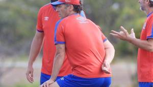 El entrenador del Olimpia, Pedro Troglio, se confiesa tranquilo para enfrentar al Motagua, rival que dice es complicado por el esquema de juego de Diego.