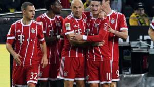 Robben celebrando junto a James Rodríguez, Alaba, Lewandowski y Kimmich.