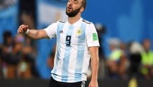 Gonzalo Higuaín ha sido duramente cuestionado por sus actuaciones con Argentina.