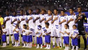 Honduras marcha en cuarto lugar en la eliminatoria de Concacaf con tres puntos en dos fechas. Perdió contra Panamá y venció a Trinidad y Tobago.