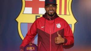 Boateng ya está en Barcelona para firmar su nuevo contrato y mañana será su presentación oficial ante los medios.