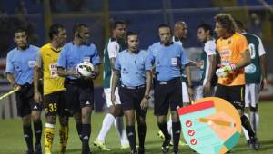 El árbitro asistente Omar Leiva desató la polémica al revelar que recibió propuestas para uno de los juegos de la Liga Nacional de Honduras.