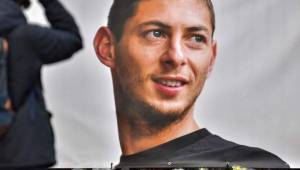 El avión donde viajaba Emiliano Sala ya fue encontrado, incluso confirmaron que había un cuerpo en el mismo.