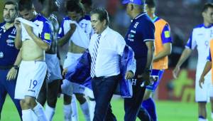 Jorge Luis Pinto fue claro al asegurar que 'no va a renunciar'. Luchará hasta llevar a Honduras a su cuarta Copa del Mundo.