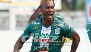 Richard Dixon fue subcampeón vistiendo la camisa de Platense en el 2016.