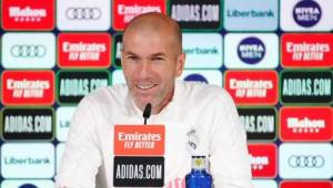 Zidane habló de su futuro en el Real Madrid en rueda prensa.