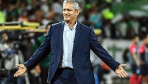 La cara de felicidad del entrenador Reinaldo Rueda por llevar al Atlético Nacional a la final de la Copa Sudamericana de Conmebol lo dice todo. Foto AFP