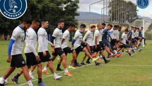 El Motagua de Diego Vázquez acostumbra en sus entrenamientos a realizar el 'grito de guerra', donde los futbolistas ratifican que quieren ser dirigidos por su cuerpo técnico.