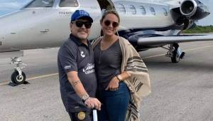 Se cree que Maradona, quien actualmente está dirigiendo en México, está sufriendo después de la ruptura, con Oliva, de 28 años de edad.
