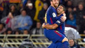 Luis Suárez se puso al hombro al Barcelona y lo sacó del atolladero.
