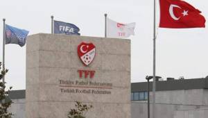 Luego de varias quejas la Federación Turca tuvo que suspender el campeonato.