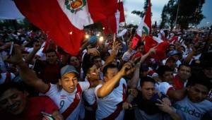 Los peruanos sigue soñando con llegar a su quinta Copa del Mundo.