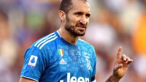La lesión podría marcar el posible retiro del defensor italiano de 35 años.