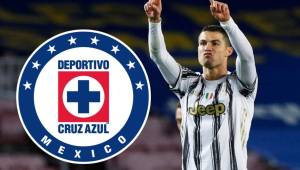 Cristiano Ronaldo fue retado por aficionados de Cruz Azul para que fiche por el equipo mexicano.