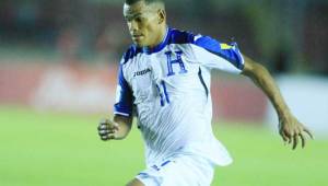 El delantero Rony Martínez no se integra a la Selección de Honduras porque no tiene como salir de China y será desconvocado.
