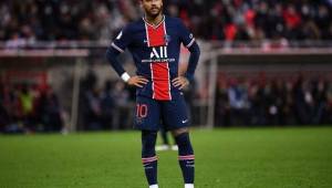 El crack brasileño del PSG, Neymar, tiene una deuda millonaria con el fisco español.