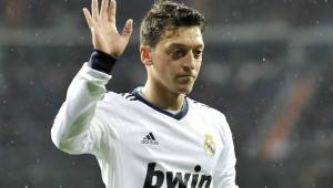 Mesut Ozil abandonó el Real Madrid en el 2013.