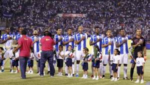 La Selección de Honduras comienza a preparar los dos partidos contra Australia y se ha confirmado que viajarán el 11 de noviembre para el juego de vuelta. Foto DIEZ
