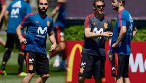 Los defensores Dani Carvajal del Real Madrid y Gerard Piqué del Barcelona, eran las dudas de España pero ya entrenan con el grupo. Fotos AFP