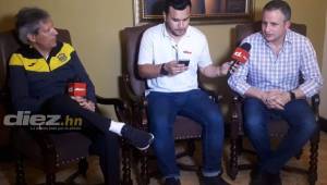 Carlos Restrepo y Elías Burbara junto al periodista de DIEZ, Fredy Nuila.