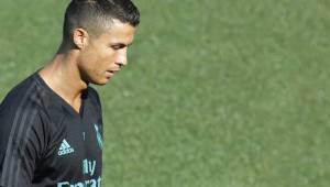 Cristiano Ronaldo no está de acuerdo como lo tratan en España.
