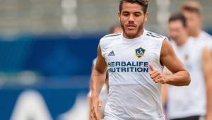 El mexicano Jonathan dos Santos no viajara con Los Ángeles Galaxy a Orlando para jugar el torneo de MLS para ser intervenido de una hernia.