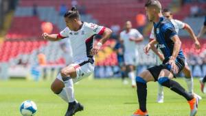 Michaell Chirinos todavía no se estrena con gol con la camiseta de los Lobos Buap de México.