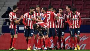 El Atlético de Madrid de Diego Simeone sigue intratable en la liga española y se mantiene en la cima.
