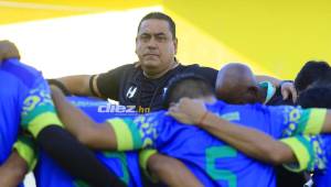 Jhon Jairo López, técnico colombiano del Honduras Progreso, tiene otra vez la misión de salvar del descenso al club. FOTO: Neptalí Romero.