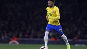 Neymar en uno de sus encuentros con la Selección de Brasil.