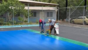 ¡A TODO VAPOR! La Villa Olímpica se sigue transformando para recibir los torneos internacionales. Así avanza la remodelación de la cancha de tenis.