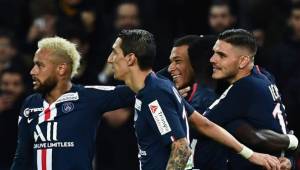 PSG se dio un festín en la Copa de Francia y le ganó 6-1 al Saint Etienne, Icardi se robó el show.