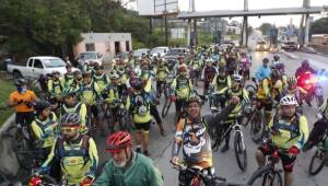 Más de 80 personas se aventuraron en el Tour Monte María, que realizó el grupo de ciclistas Tribu MTB. Fue el primer recorrido del año que contó con 55 kilómetros desde San Pedro Sula hasta Petoa, Santa Bárbara.