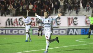 MatÃ­as Garrido celebra en la Jornada 2 de la Liga Nacional de Honduras Olimpia Vs Real Sociedad