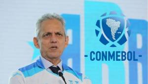 El entrenador colombiano se quedó sin contrato tras fracasar con Honduras en la Eliminatoria Mundialista.