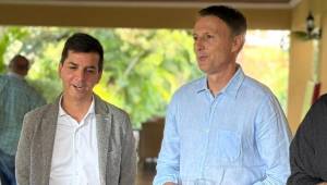 Tasevski, asistente de Molina, identifica el problema de siempre en Honduras: Los jóvenes no compiten...