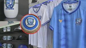 El Génesis FC tiene una de las tiendas más completas de los equipos de fútbol donde los aficionados pueden encontrar todos los implementos deportivo del equipo y darle su aliento. Tienen muchas sorpresas.