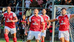 Los jugadores del Estrella Roja han demostrado que van en serio por lograr el título y pelear el ascenso directoo con el Estrella Roja de Danlí que ya tiene medio boleto en la mano. Foto cortesía